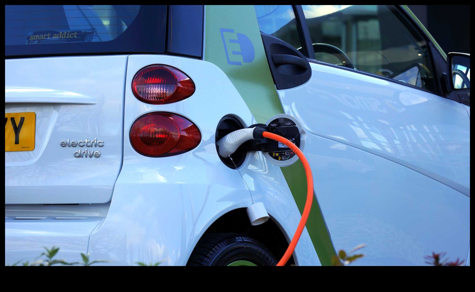 Elektriskā elegance: augstākās klases elektrisko transportlīdzekļu valdzinājums