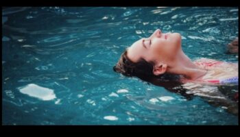 Mierīgas straumes: kuģošana dzīves ūdeņos, izmantojot relaksācijas paņēmienus