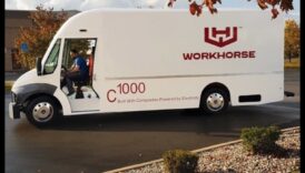 Mobilie darba zirgi: kravas automašīnu neaizstājamā loma rūpnieciskās darbībās