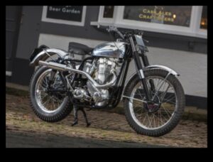 Pielāgota klasika: seno motociklu atjaunošana un personalizēšana