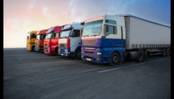 Uzņēmēji, kas atrodas ceļā: komerciālo transportlīdzekļu operatoru mobilais dzīvesveids